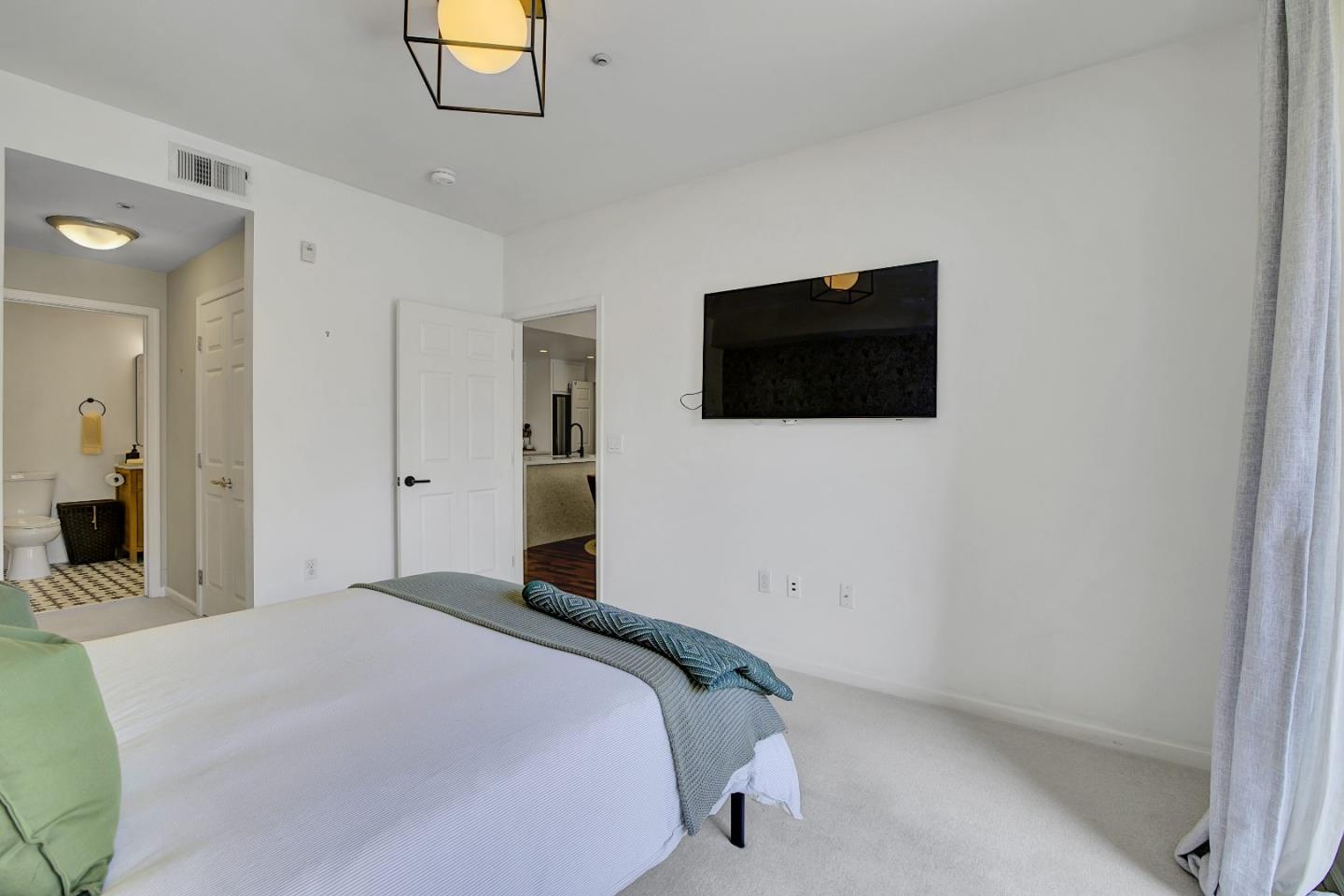 Detail Gallery Image 32 of 52 For 1550 Technology Dr #4119,  San Jose,  CA 95110 - 2 Beds | 2 Baths