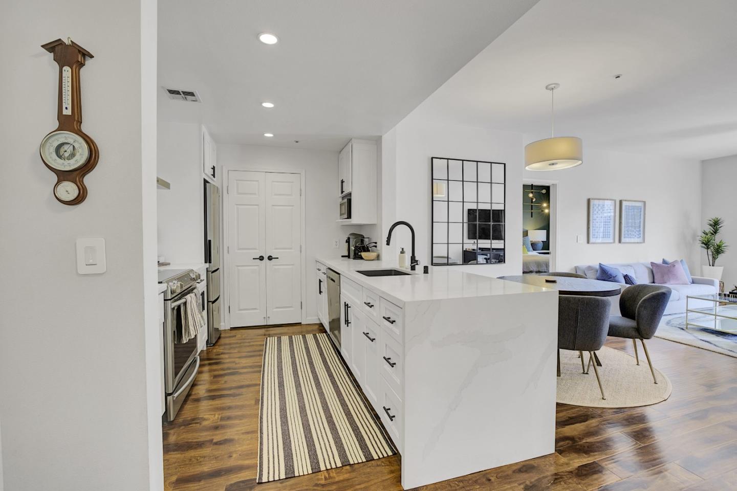 Detail Gallery Image 5 of 52 For 1550 Technology Dr #4119,  San Jose,  CA 95110 - 2 Beds | 2 Baths