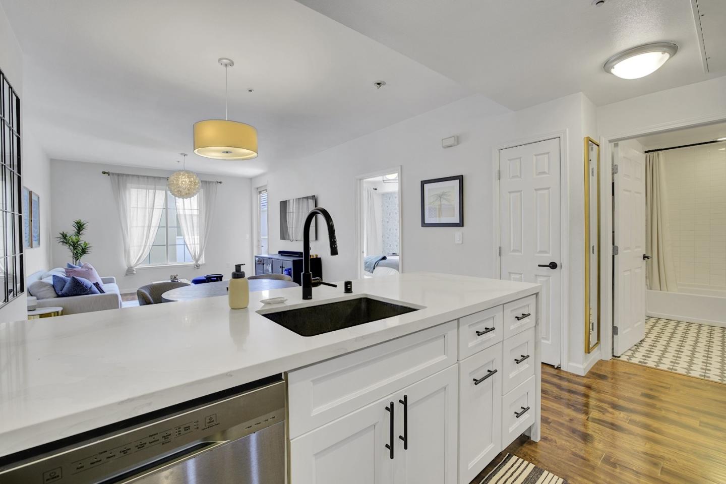 Detail Gallery Image 9 of 52 For 1550 Technology Dr #4119,  San Jose,  CA 95110 - 2 Beds | 2 Baths