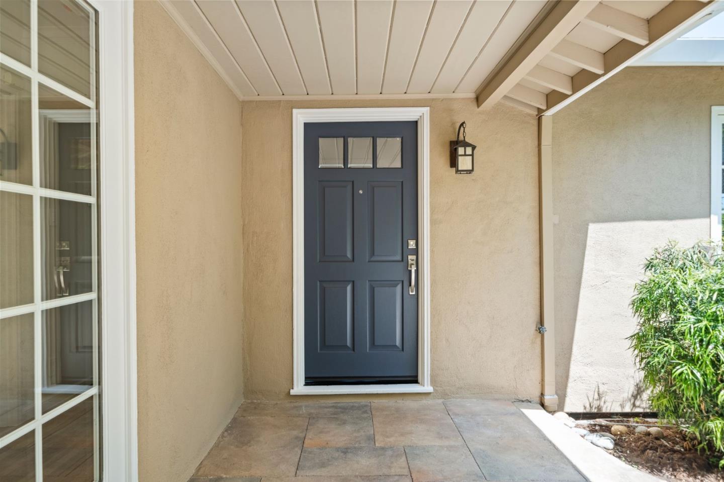 Detail Gallery Image 8 of 43 For 333 Georgetown Ave, San Mateo,  CA 94402 - 4 Beds | 3 Baths