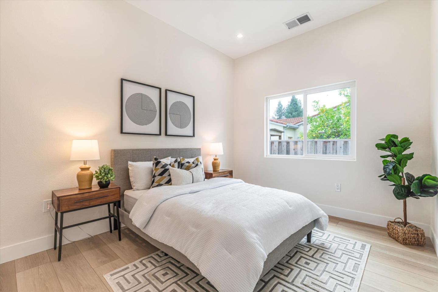 Detail Gallery Image 19 of 31 For 3367 Brigadoon Way, San Jose,  CA 95121 - 4 Beds | 3 Baths