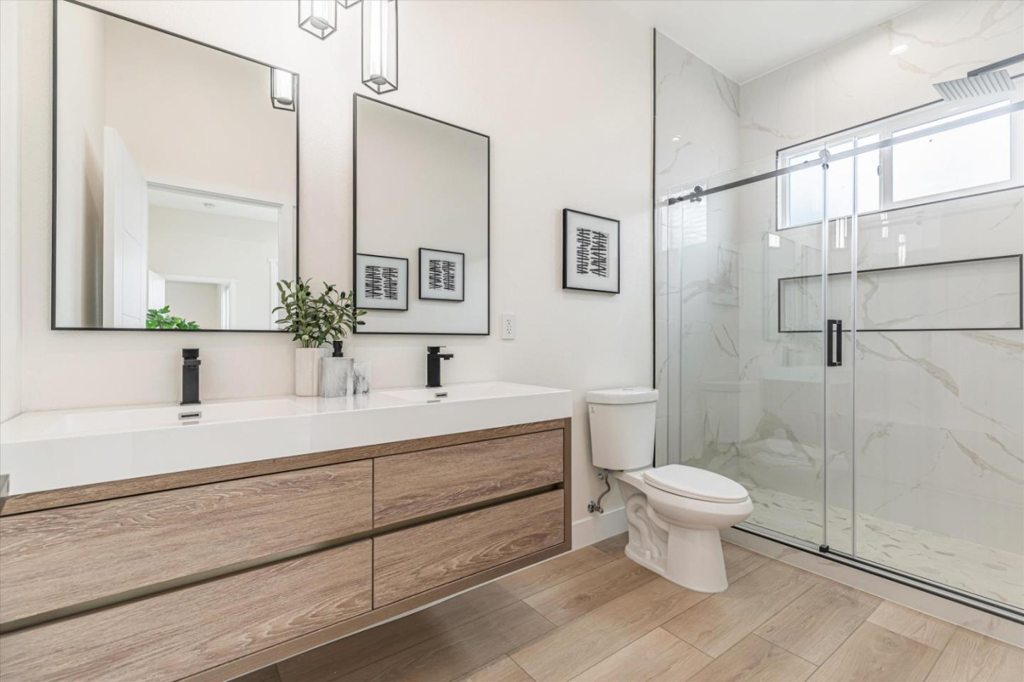 Detail Gallery Image 21 of 31 For 3367 Brigadoon Way, San Jose,  CA 95121 - 4 Beds | 3 Baths