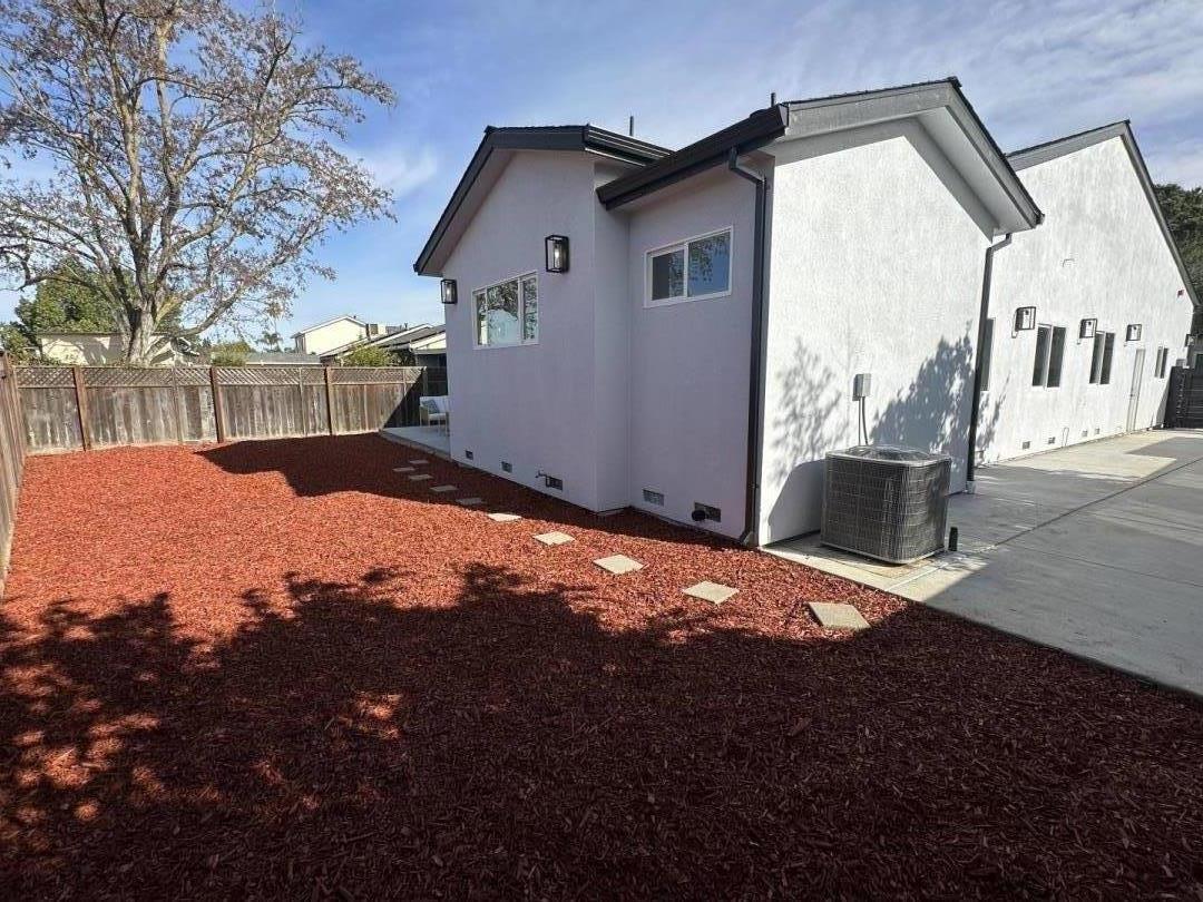 Detail Gallery Image 29 of 31 For 3367 Brigadoon Way, San Jose,  CA 95121 - 4 Beds | 3 Baths