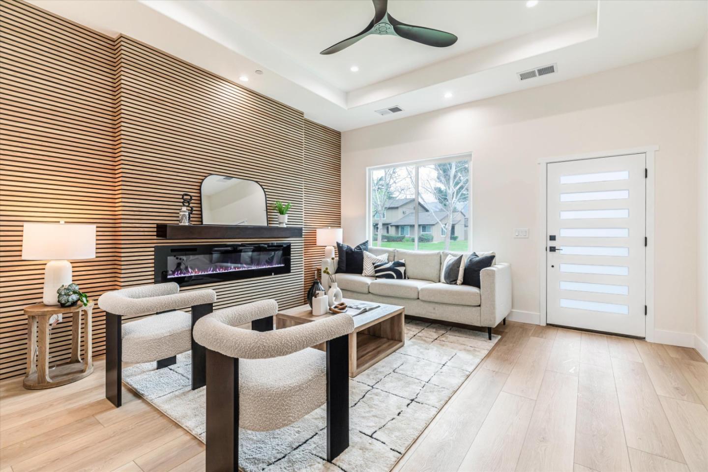 Detail Gallery Image 7 of 31 For 3367 Brigadoon Way, San Jose,  CA 95121 - 4 Beds | 3 Baths