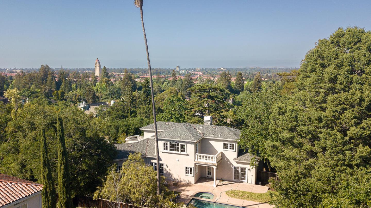 Detail Gallery Image 2 of 38 For 681 San Juan St, Stanford,  CA 94305 - 4 Beds | 4/1 Baths