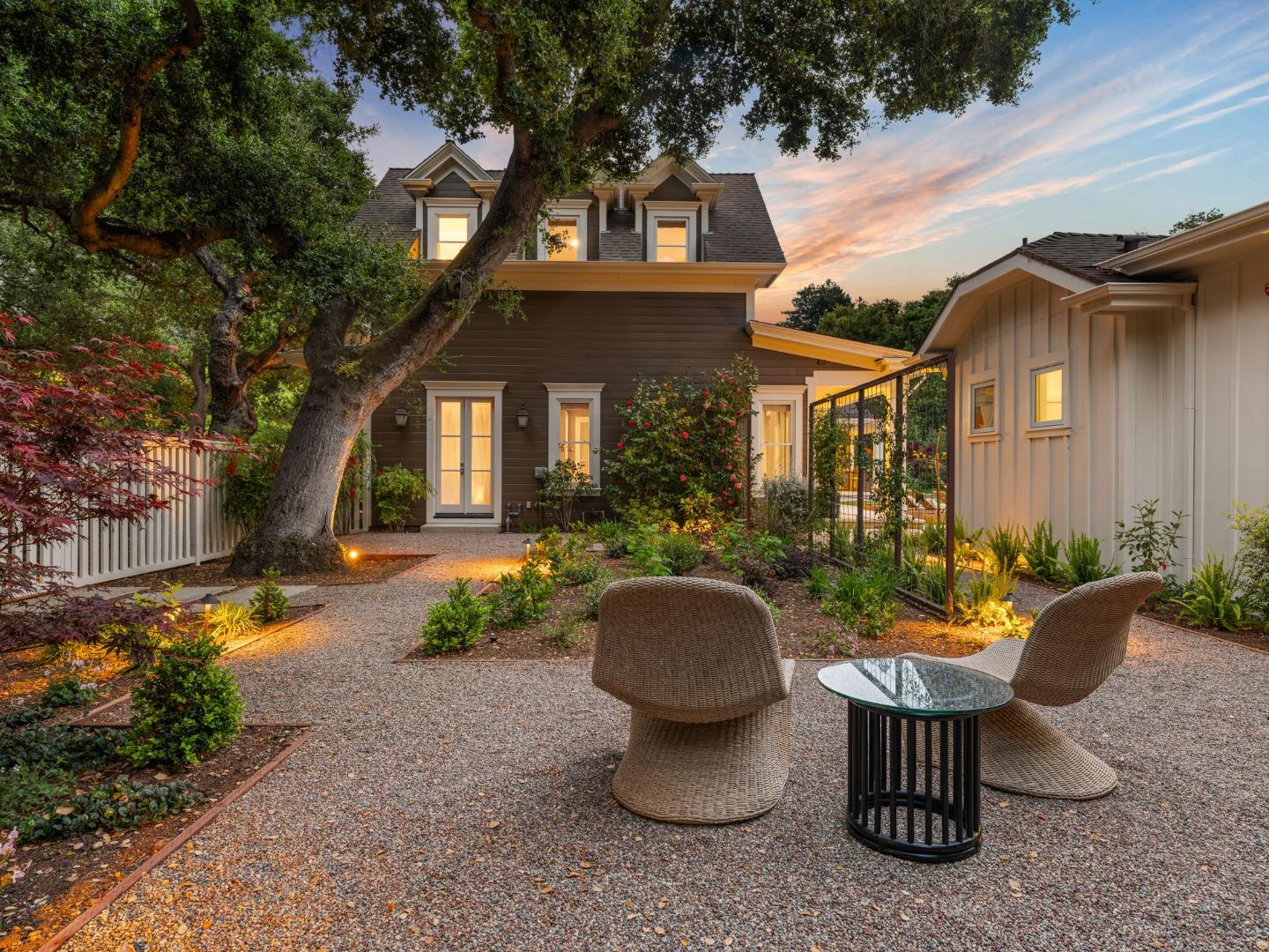 Detail Gallery Image 50 of 58 For 84 Lupin Ln, Atherton,  CA 94027 - 7 Beds | 6/1 Baths