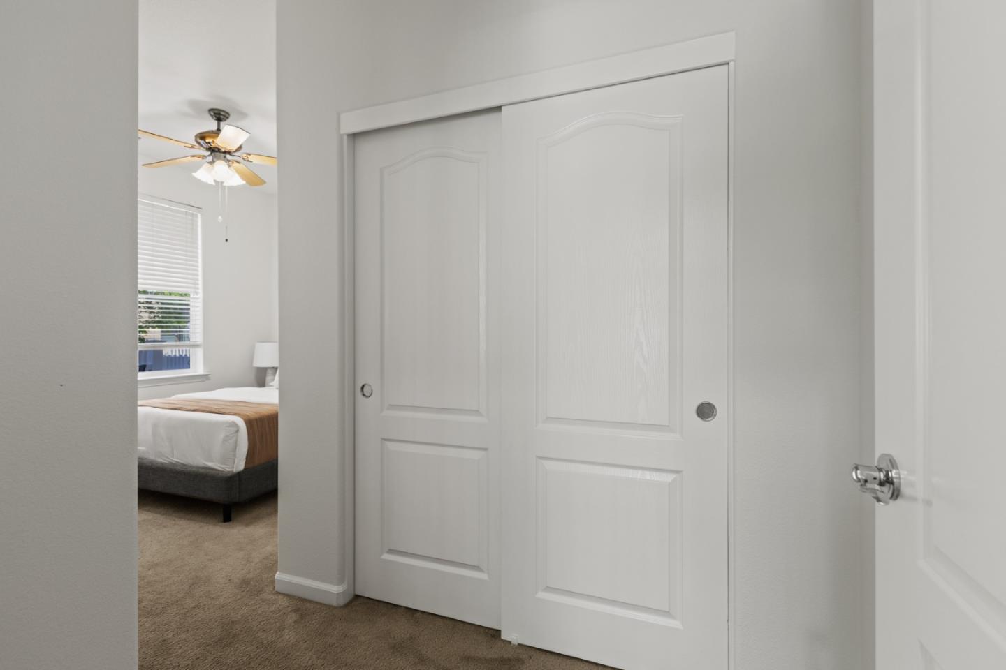 Detail Gallery Image 26 of 54 For 218 Peppermint Tree Ter #1,  Sunnyvale,  CA 94086 - 3 Beds | 2/2 Baths