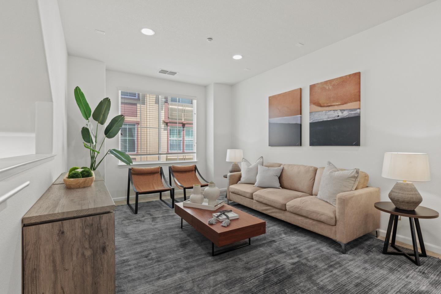 Detail Gallery Image 6 of 54 For 218 Peppermint Tree Ter #1,  Sunnyvale,  CA 94086 - 3 Beds | 2/2 Baths