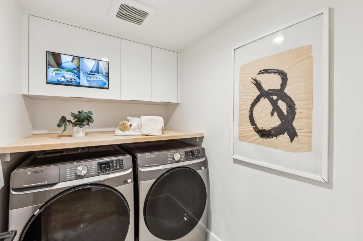 Detail Gallery Image 106 of 126 For 2250 44th Ave, San Francisco,  CA 94116 - 3 Beds | 3/2 Baths