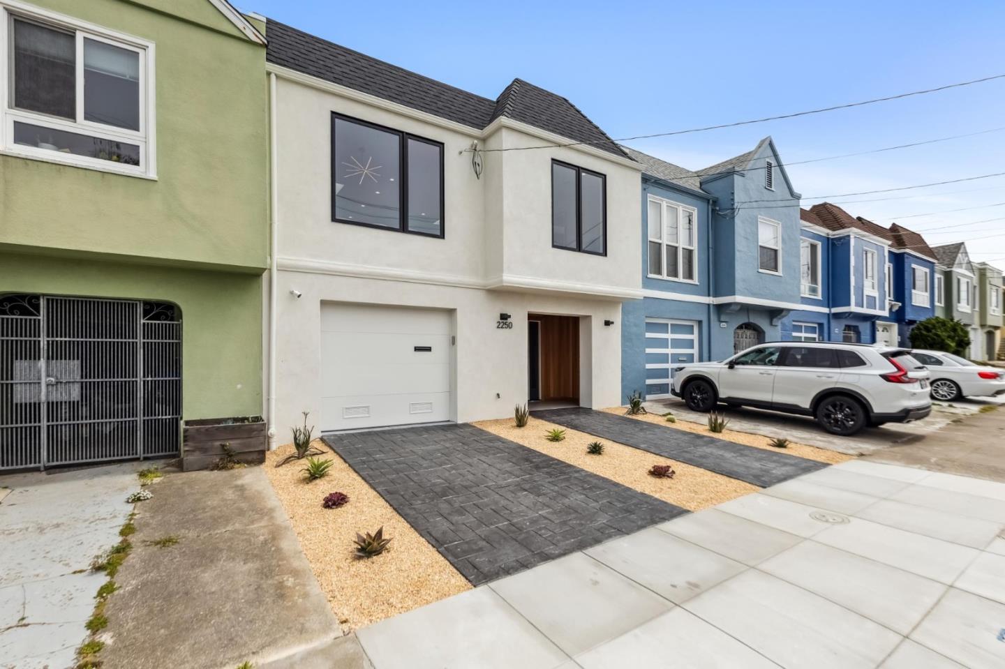 Detail Gallery Image 31 of 126 For 2250 44th Ave, San Francisco,  CA 94116 - 3 Beds | 3/2 Baths