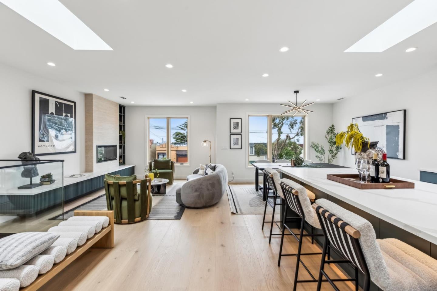 Detail Gallery Image 45 of 126 For 2250 44th Ave, San Francisco,  CA 94116 - 3 Beds | 3/2 Baths