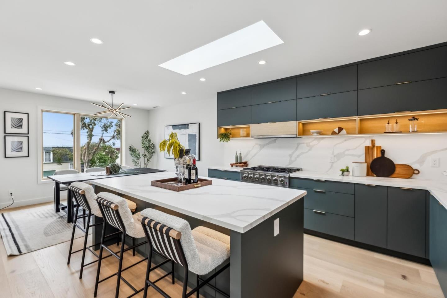 Detail Gallery Image 64 of 126 For 2250 44th Ave, San Francisco,  CA 94116 - 3 Beds | 3/2 Baths