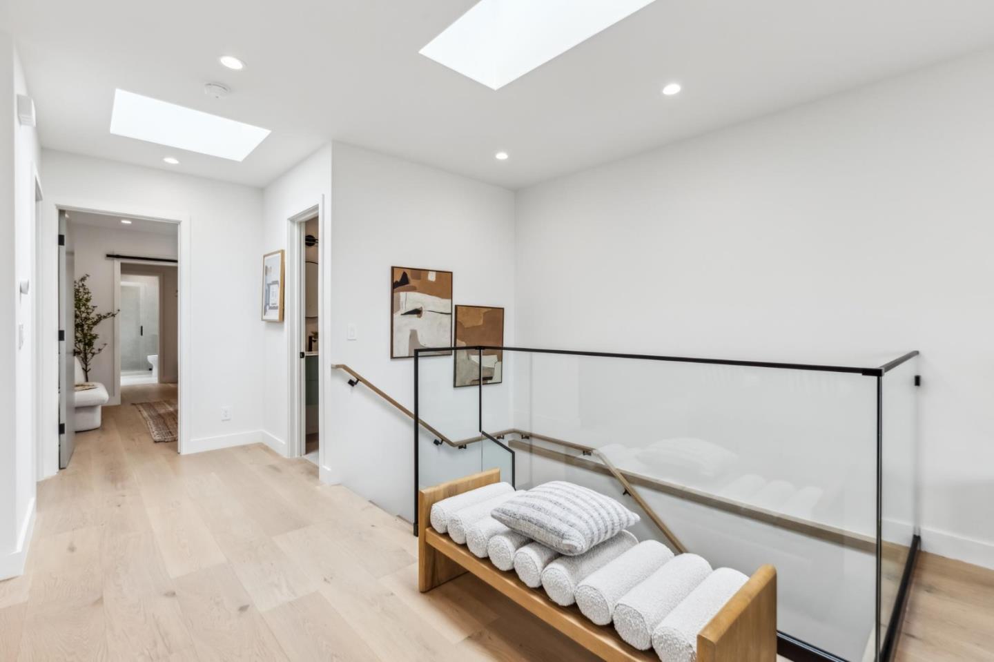 Detail Gallery Image 74 of 126 For 2250 44th Ave, San Francisco,  CA 94116 - 3 Beds | 3/2 Baths