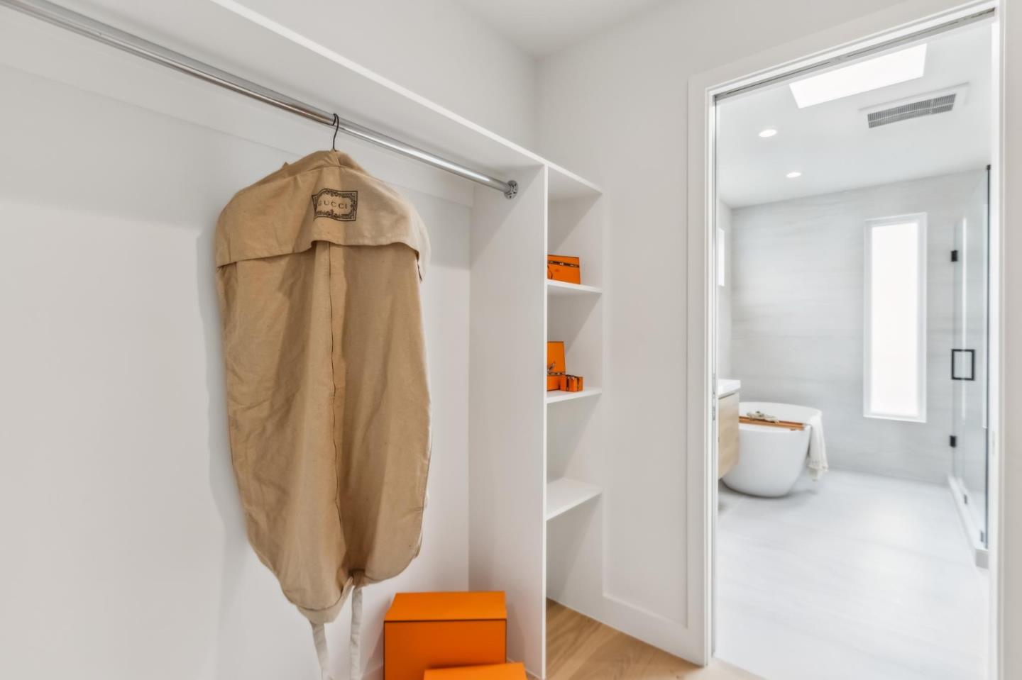 Detail Gallery Image 81 of 126 For 2250 44th Ave, San Francisco,  CA 94116 - 3 Beds | 3/2 Baths