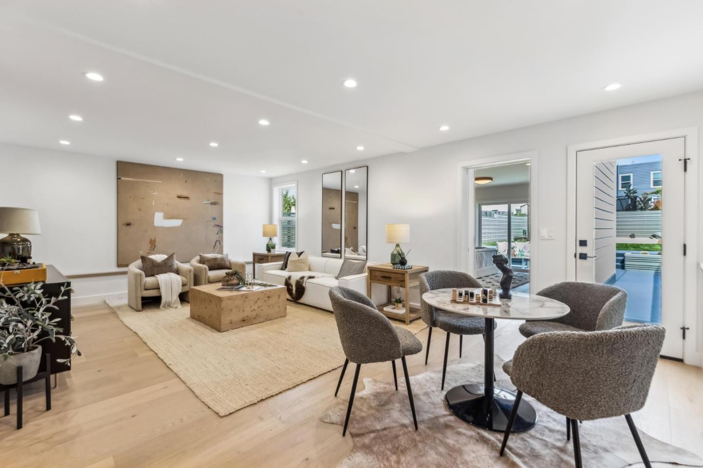Detail Gallery Image 93 of 126 For 2250 44th Ave, San Francisco,  CA 94116 - 3 Beds | 3/2 Baths