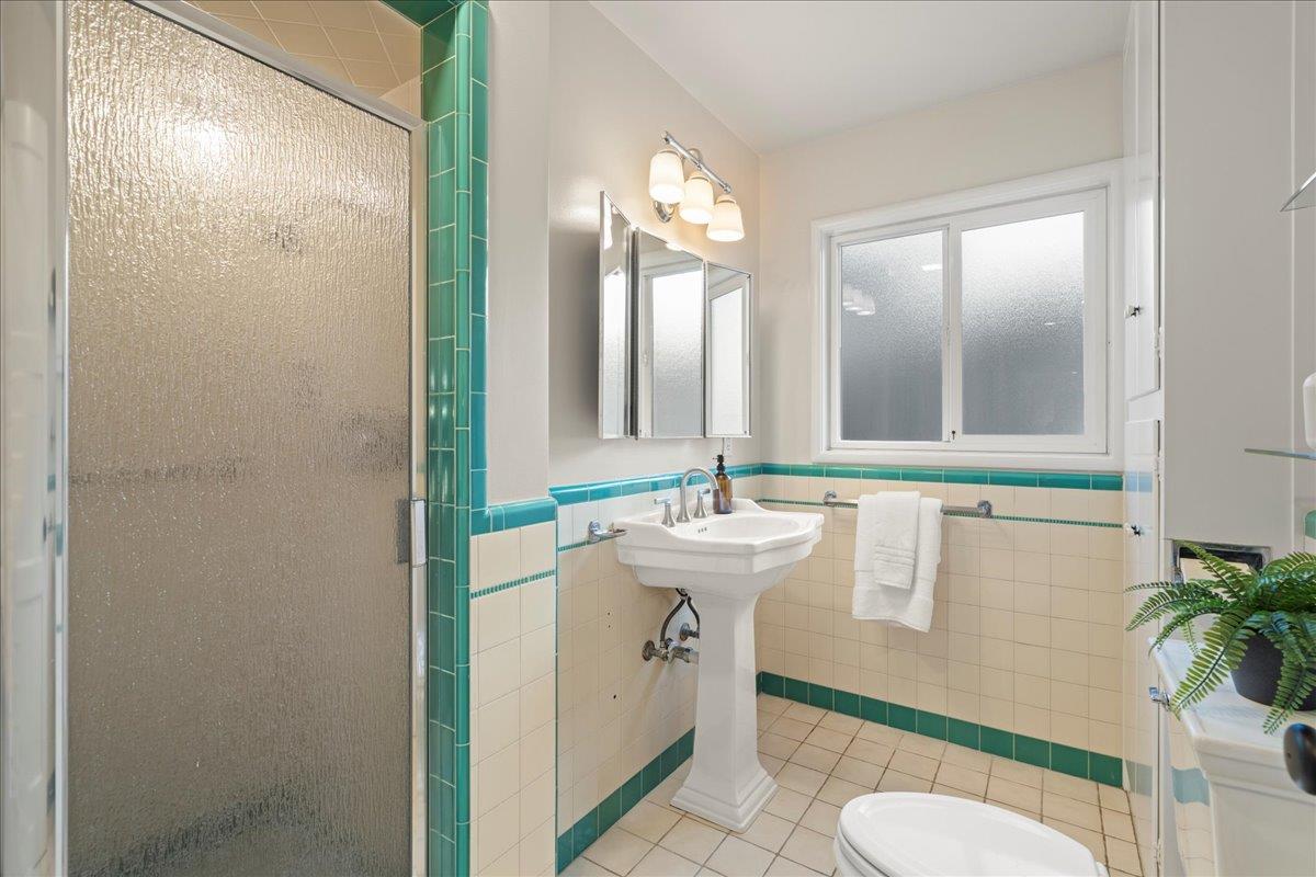 Detail Gallery Image 23 of 64 For 1216 Hermosa Way, San Jose,  CA 95125 - 4 Beds | 2 Baths