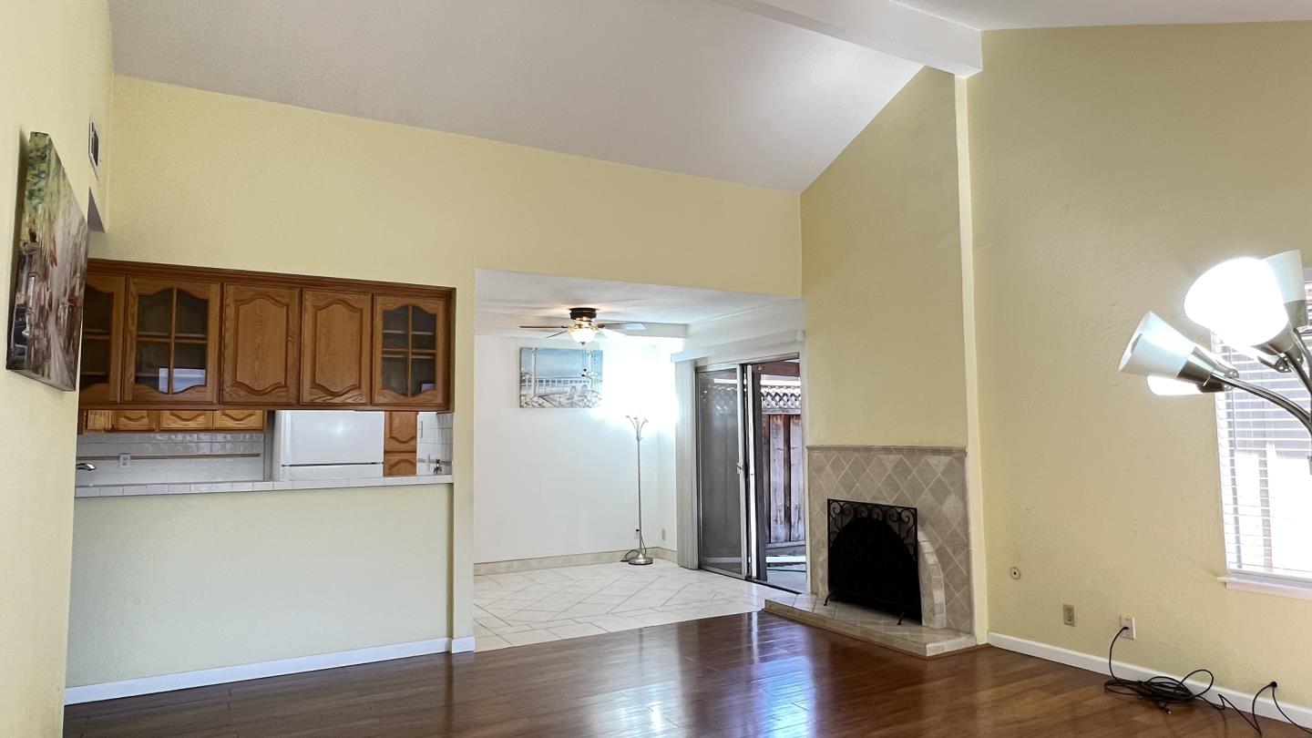 Detail Gallery Image 17 of 66 For 2315 Meadowmont Dr, San Jose,  CA 95133 - 3 Beds | 1 Baths