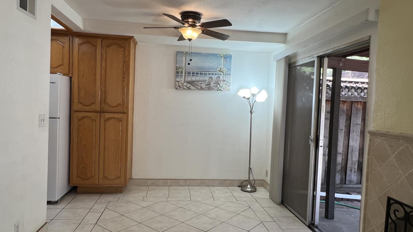 Detail Gallery Image 23 of 66 For 2315 Meadowmont Dr, San Jose,  CA 95133 - 3 Beds | 1 Baths
