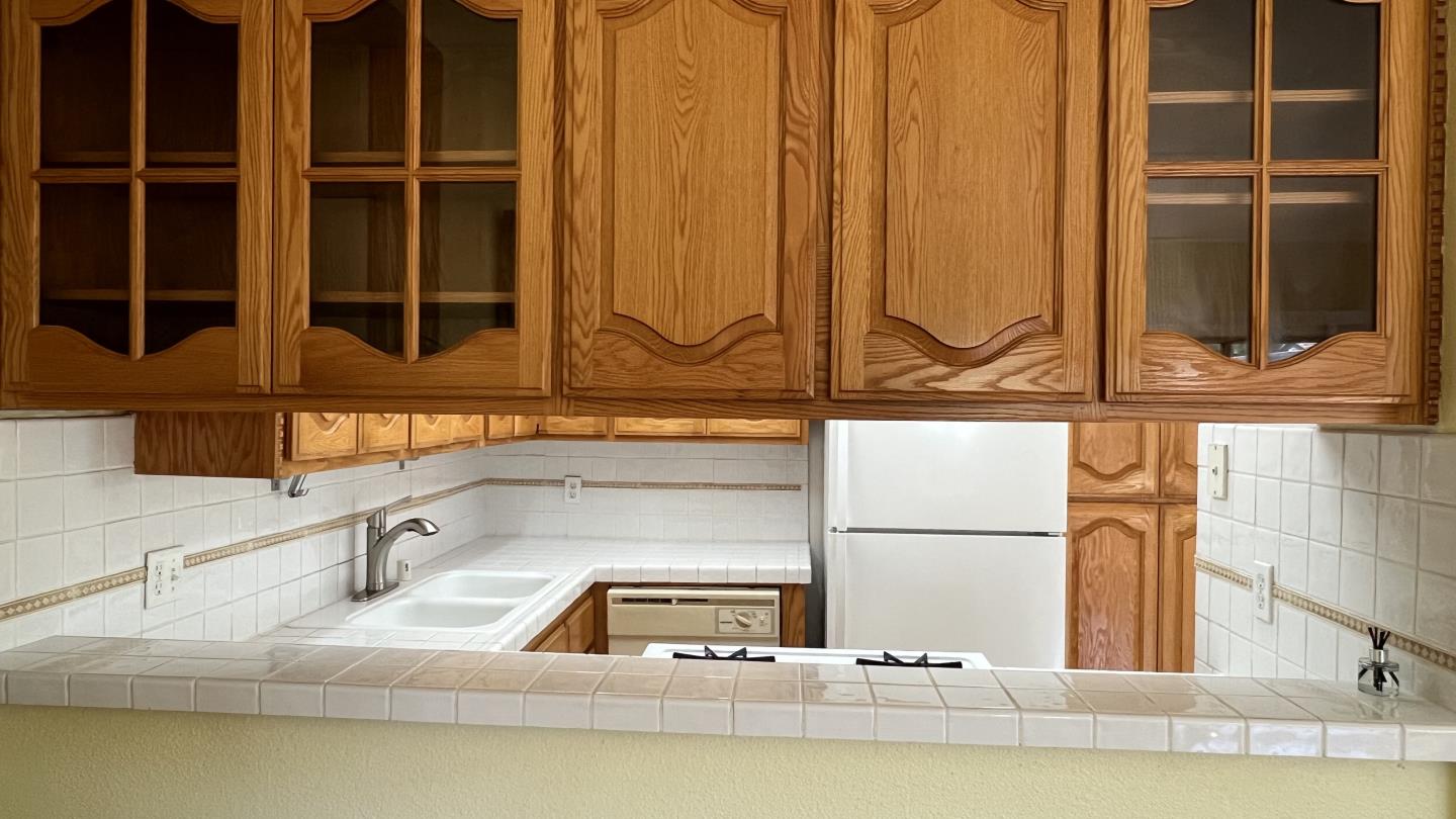 Detail Gallery Image 24 of 66 For 2315 Meadowmont Dr, San Jose,  CA 95133 - 3 Beds | 1 Baths