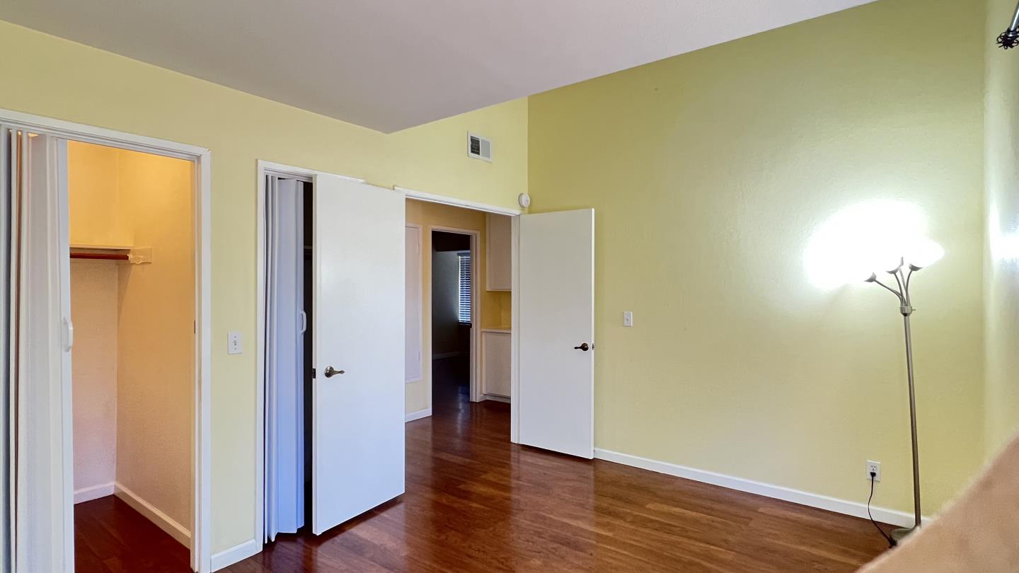 Detail Gallery Image 43 of 66 For 2315 Meadowmont Dr, San Jose,  CA 95133 - 3 Beds | 1 Baths
