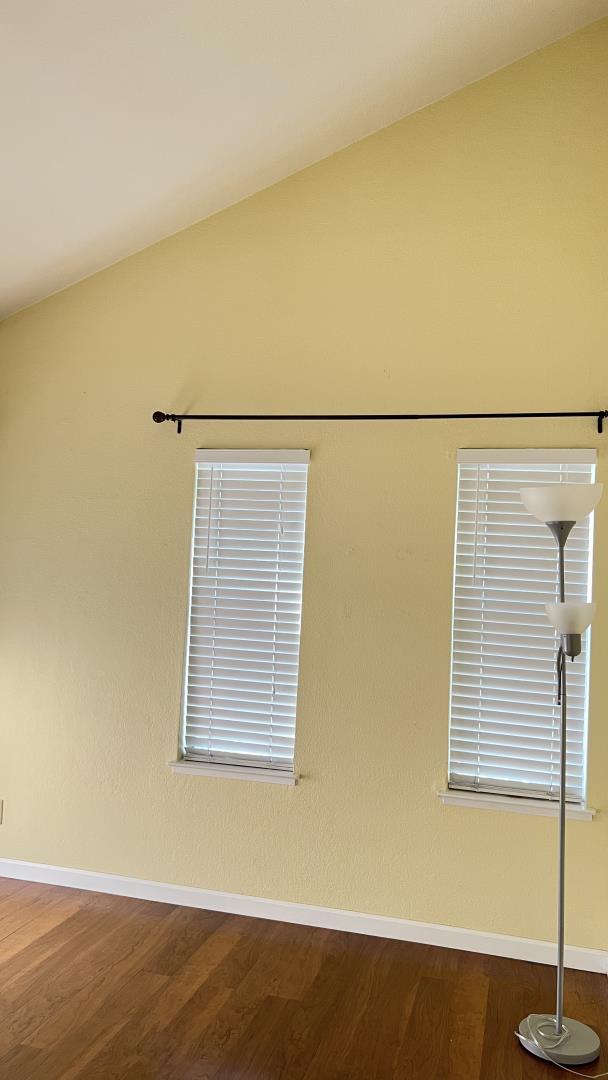 Detail Gallery Image 45 of 66 For 2315 Meadowmont Dr, San Jose,  CA 95133 - 3 Beds | 1 Baths