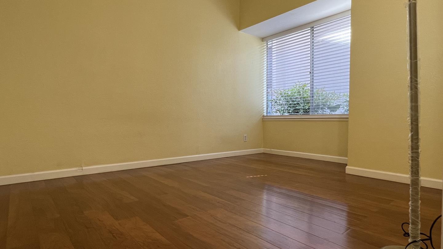 Detail Gallery Image 50 of 66 For 2315 Meadowmont Dr, San Jose,  CA 95133 - 3 Beds | 1 Baths