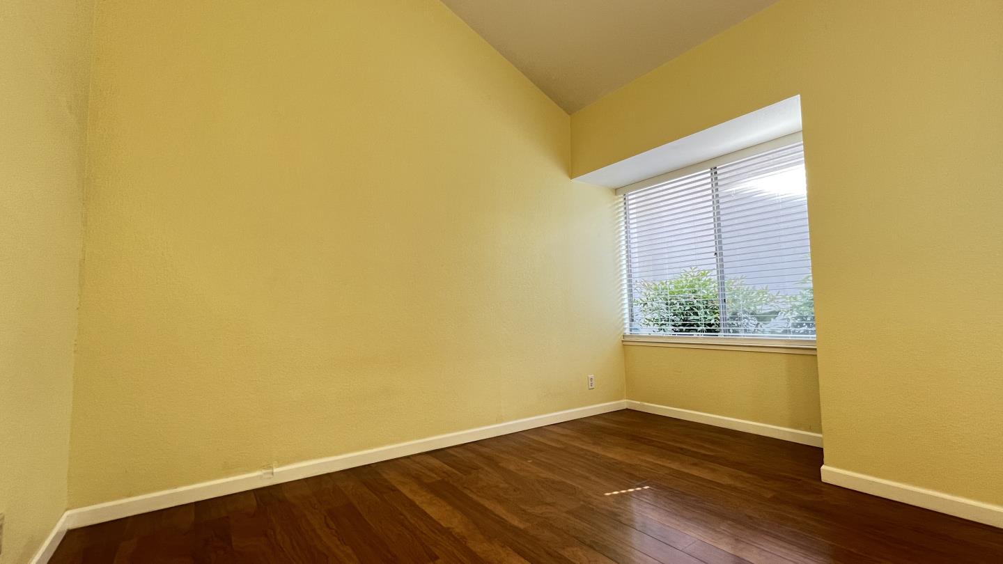 Detail Gallery Image 51 of 66 For 2315 Meadowmont Dr, San Jose,  CA 95133 - 3 Beds | 1 Baths