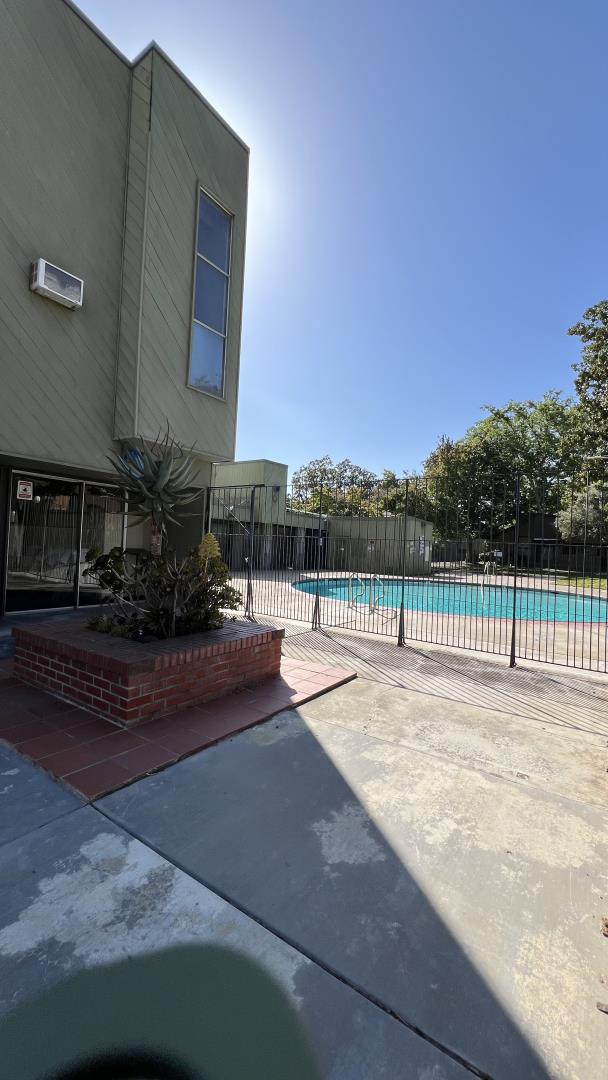 Detail Gallery Image 66 of 66 For 2315 Meadowmont Dr, San Jose,  CA 95133 - 3 Beds | 1 Baths