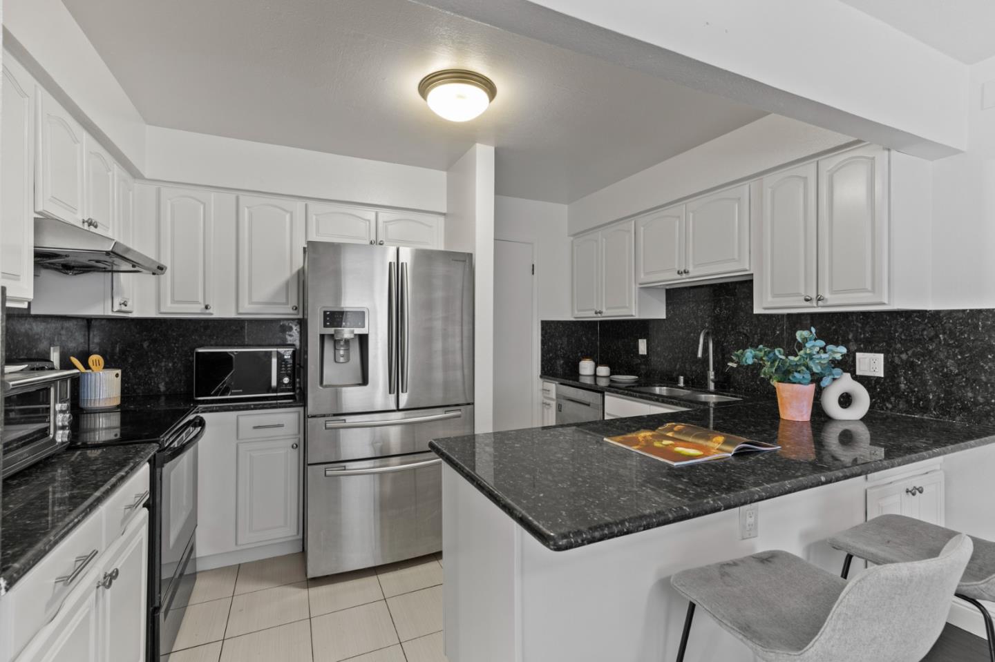 Detail Gallery Image 8 of 23 For 5521 Sean Cir #79,  San Jose,  CA 95123 - 3 Beds | 2 Baths
