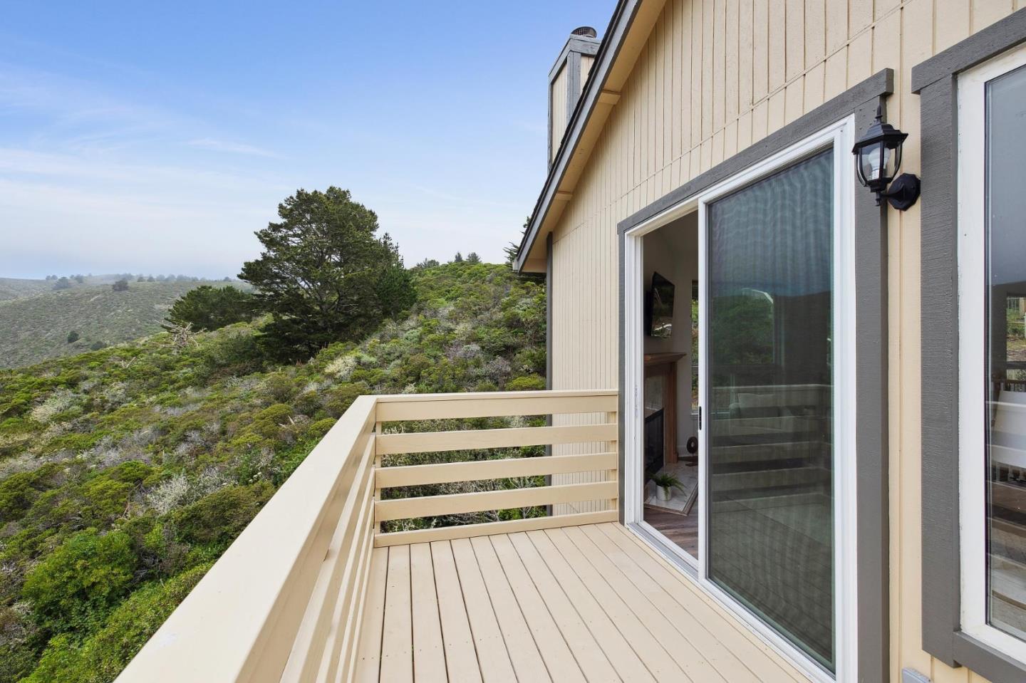 Detail Gallery Image 11 of 61 For 767 El Granada Blvd, Half Moon Bay,  CA 94019 - 3 Beds | 2 Baths