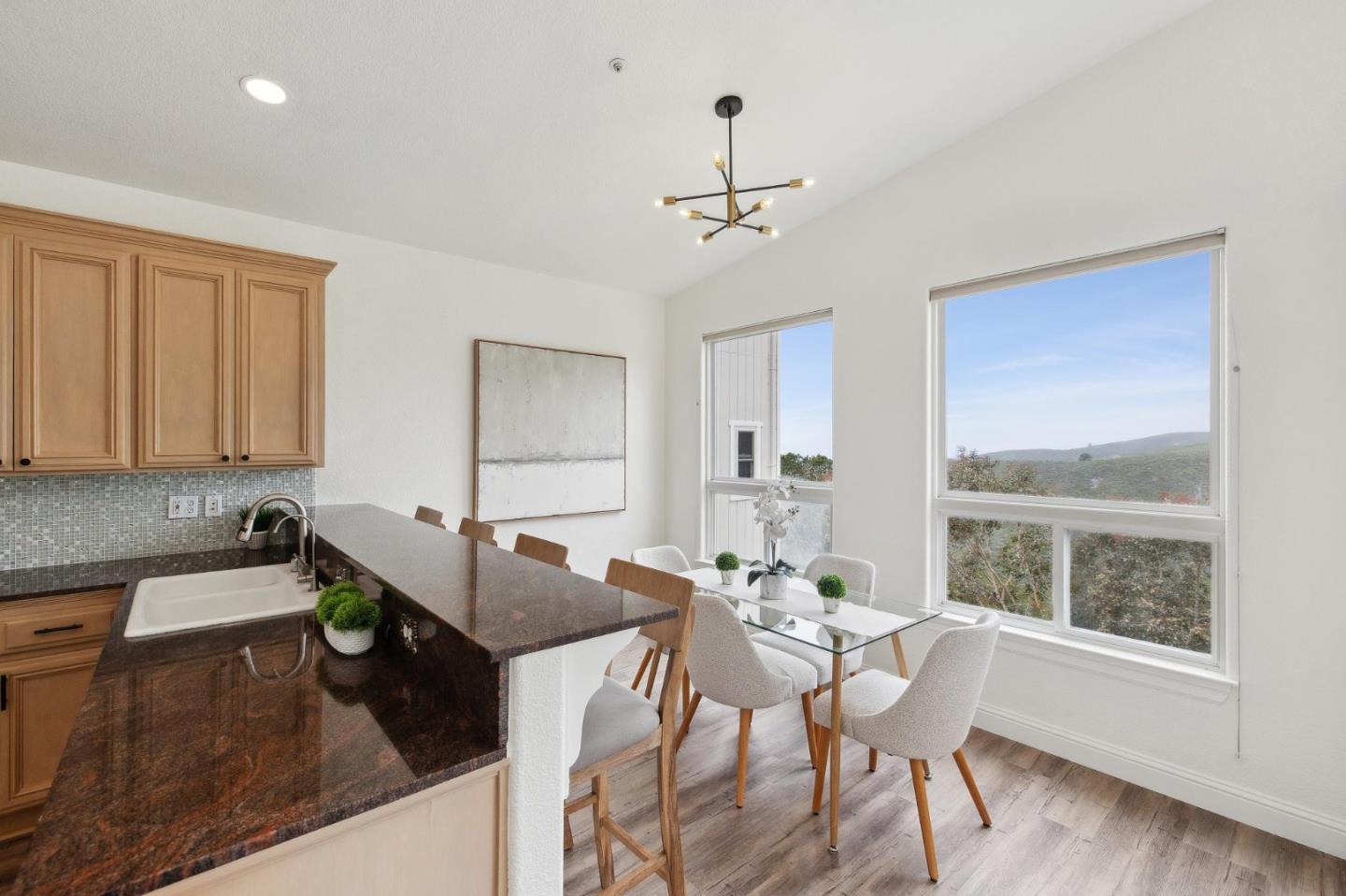 Detail Gallery Image 20 of 61 For 767 El Granada Blvd, Half Moon Bay,  CA 94019 - 3 Beds | 2 Baths