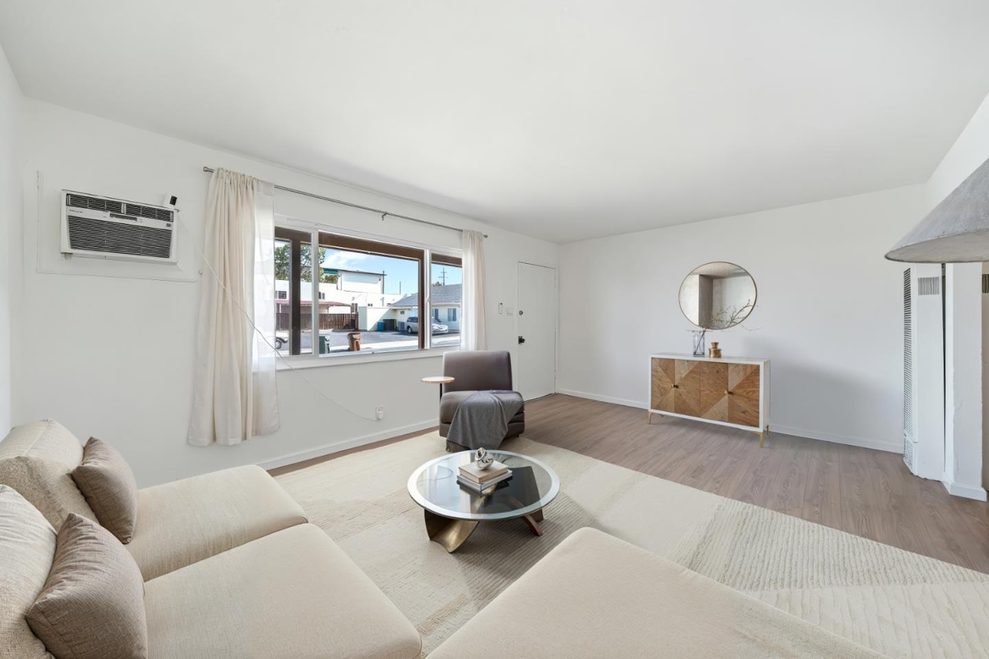 Detail Gallery Image 4 of 24 For 9 W 15th St, Antioch,  CA 94509 - 2 Beds | 1 Baths