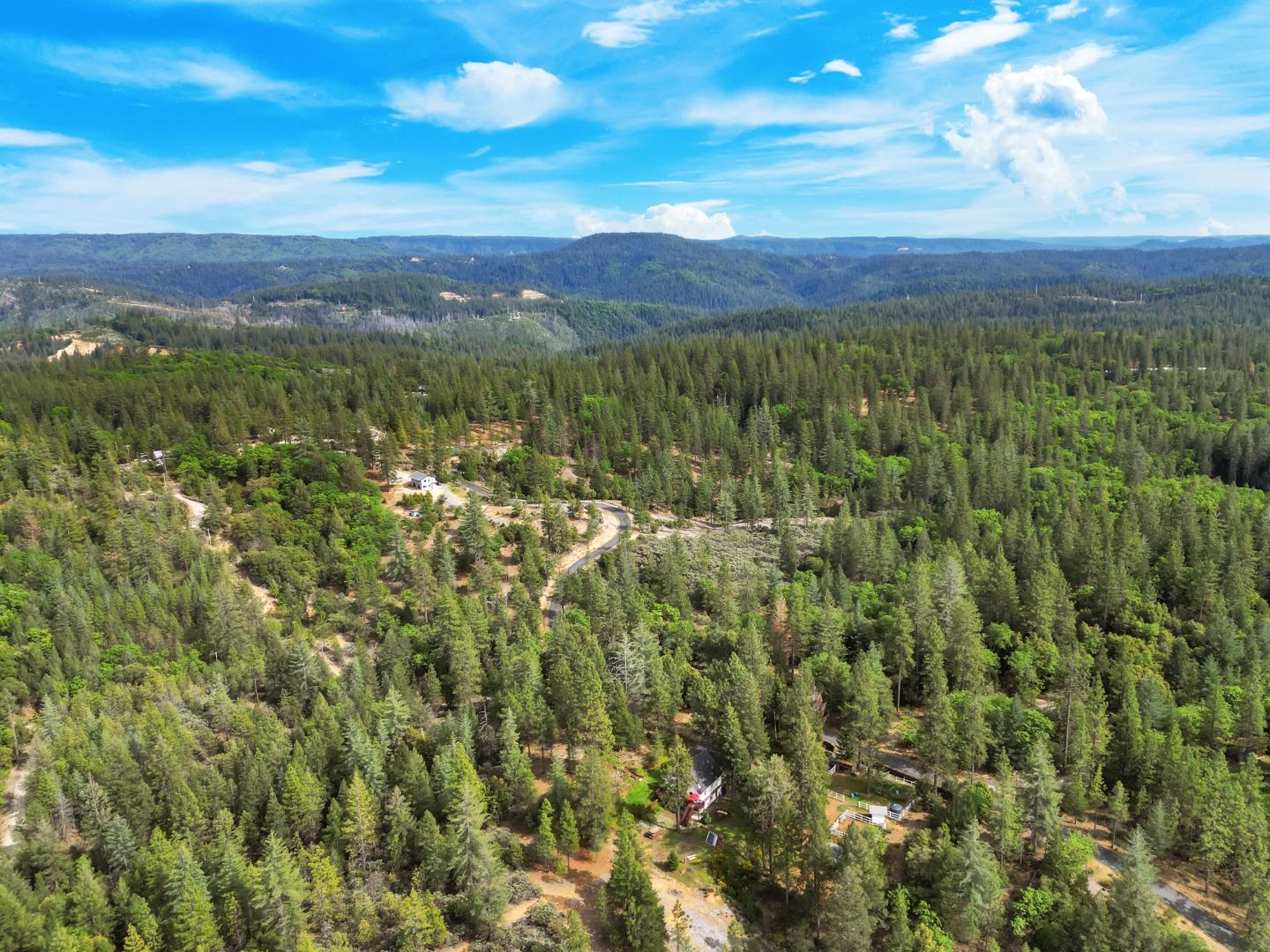 Detail Gallery Image 18 of 40 For 17188 Lawton Way #2,  Grass Valley,  CA 95945 - 3 Beds | 2 Baths