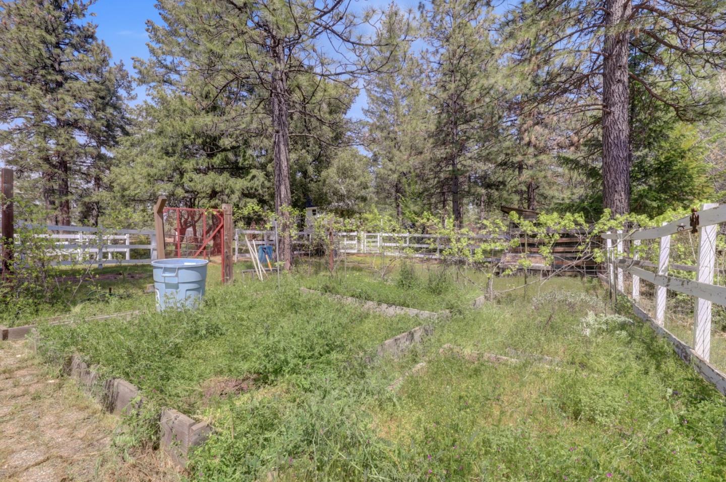 Detail Gallery Image 29 of 40 For 17188 Lawton Way #2,  Grass Valley,  CA 95945 - 3 Beds | 2 Baths