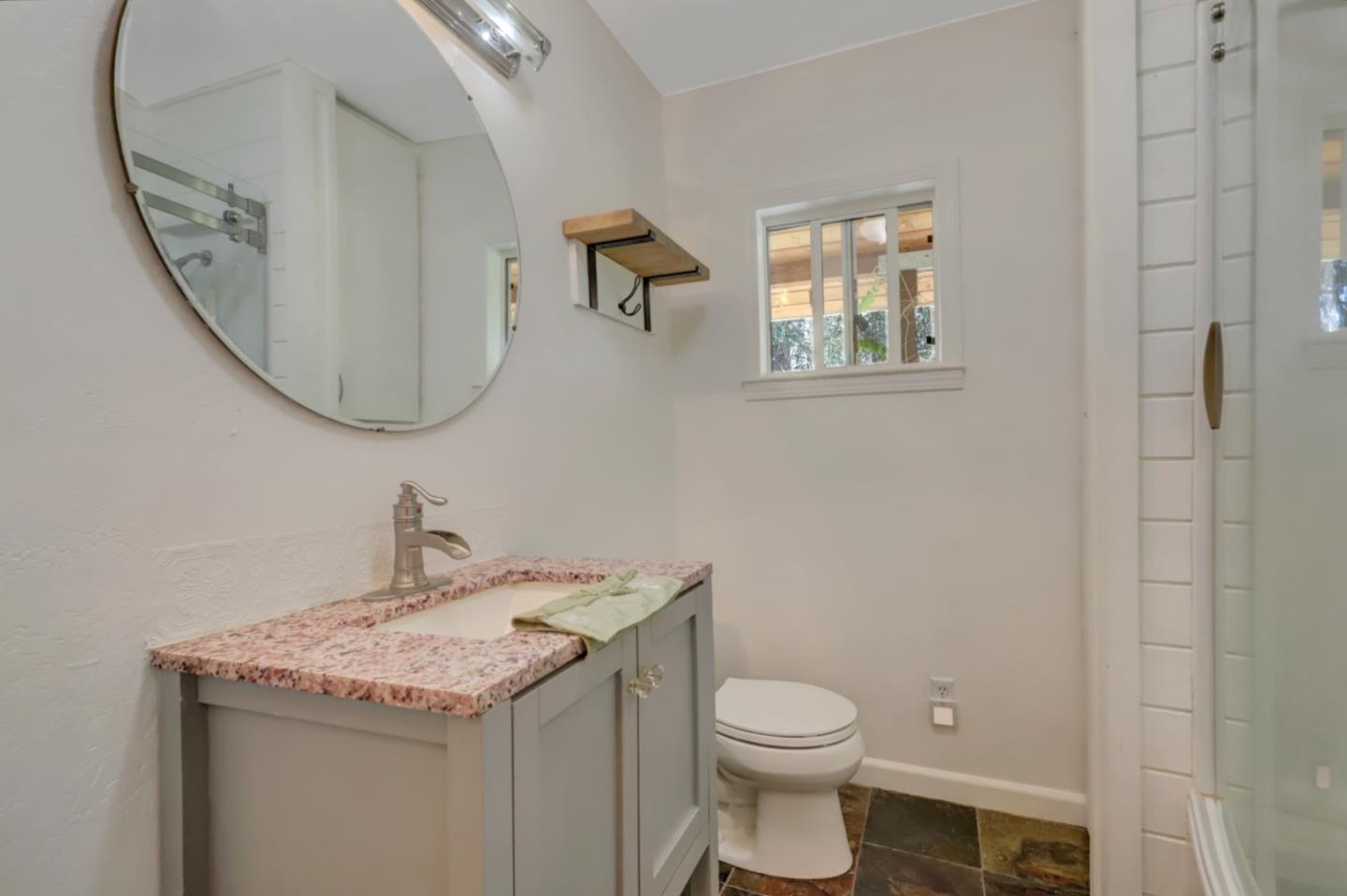 Detail Gallery Image 9 of 40 For 17188 Lawton Way #2,  Grass Valley,  CA 95945 - 3 Beds | 2 Baths