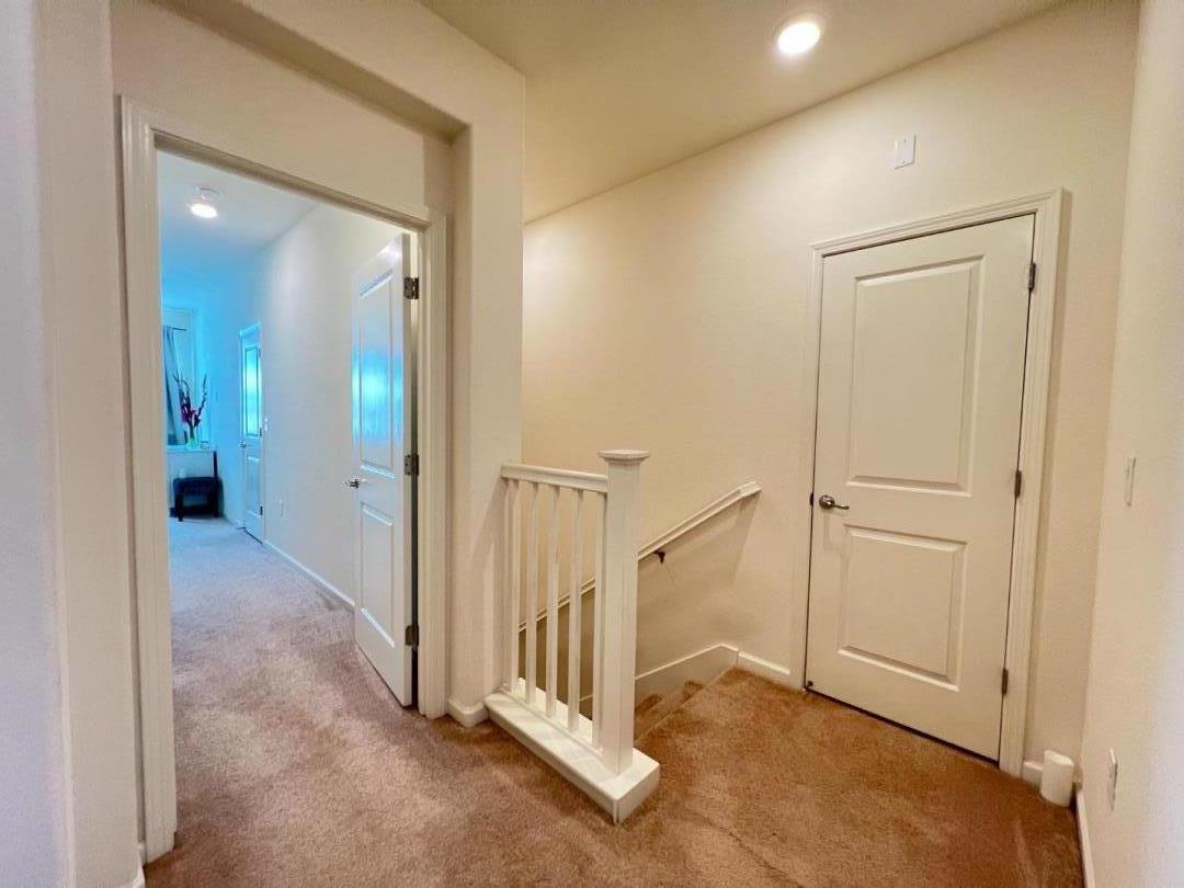 Detail Gallery Image 18 of 25 For 2774 Ferrara Cir, San Jose,  CA 95111 - 3 Beds | 3/1 Baths
