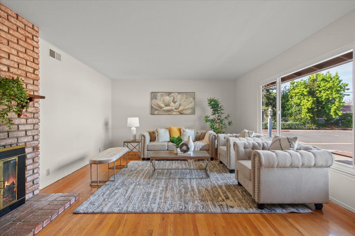 Detail Gallery Image 10 of 58 For 1455 Elka Ave, San Jose,  CA 95129 - 4 Beds | 2 Baths