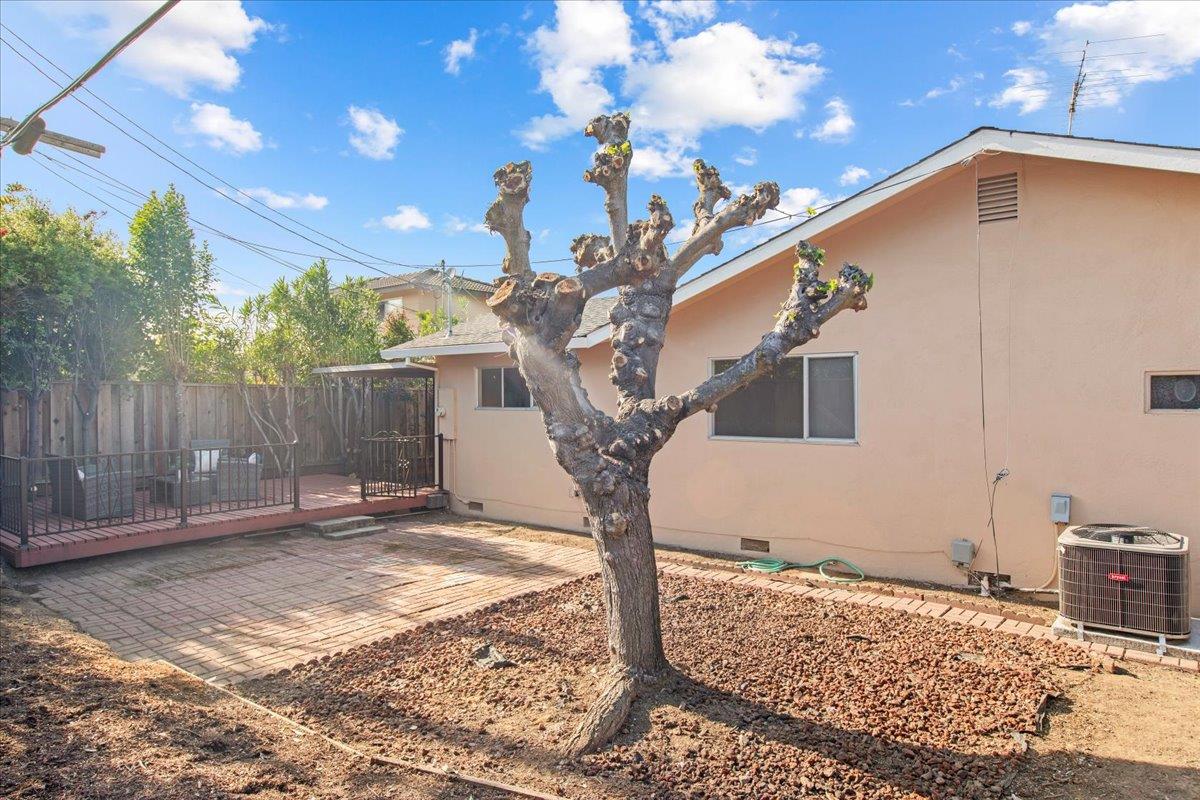 Detail Gallery Image 42 of 58 For 1455 Elka Ave, San Jose,  CA 95129 - 4 Beds | 2 Baths