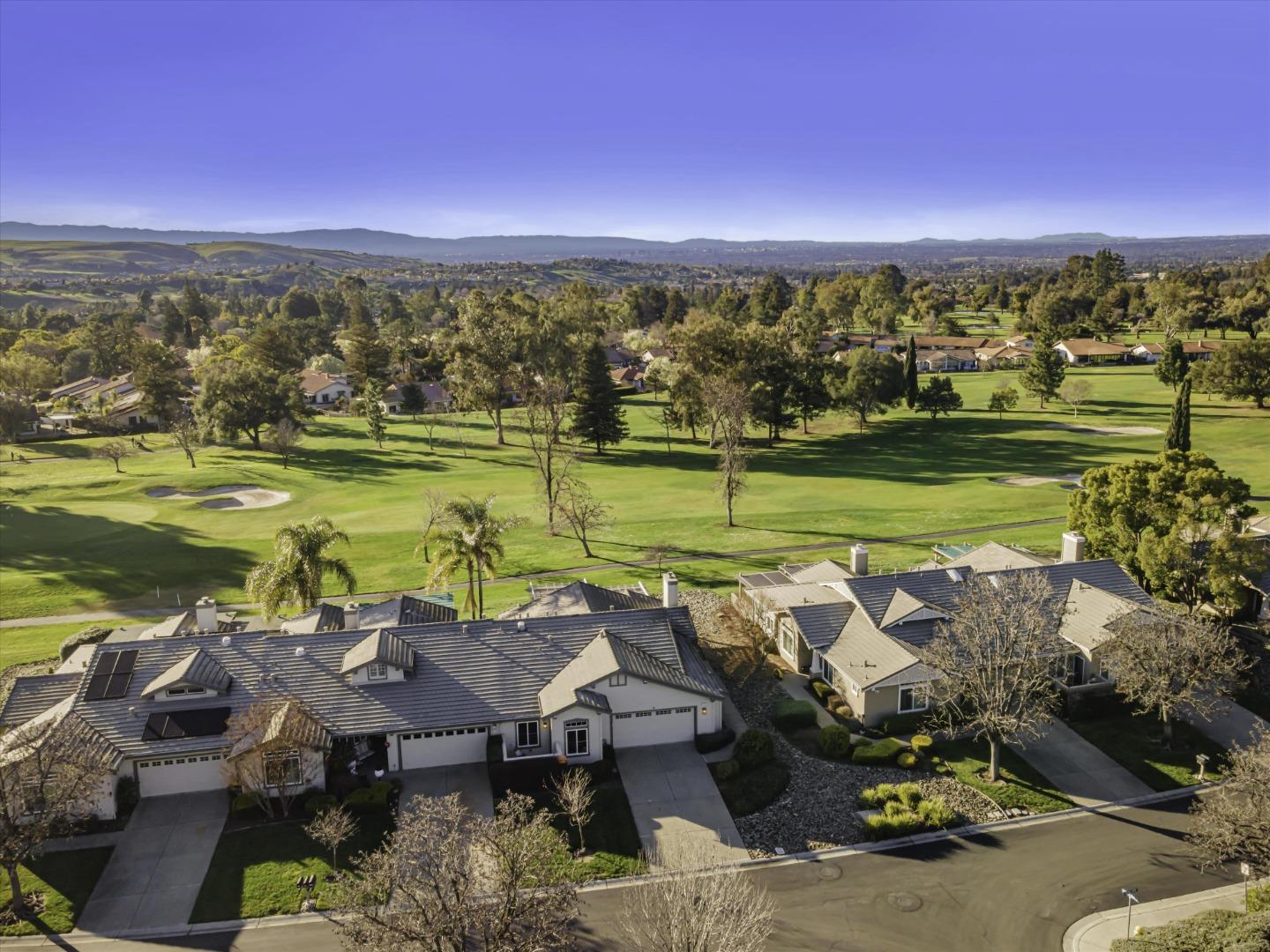 Detail Gallery Image 34 of 37 For 8646 Solera Dr, San Jose,  CA 95135 - 2 Beds | 2 Baths