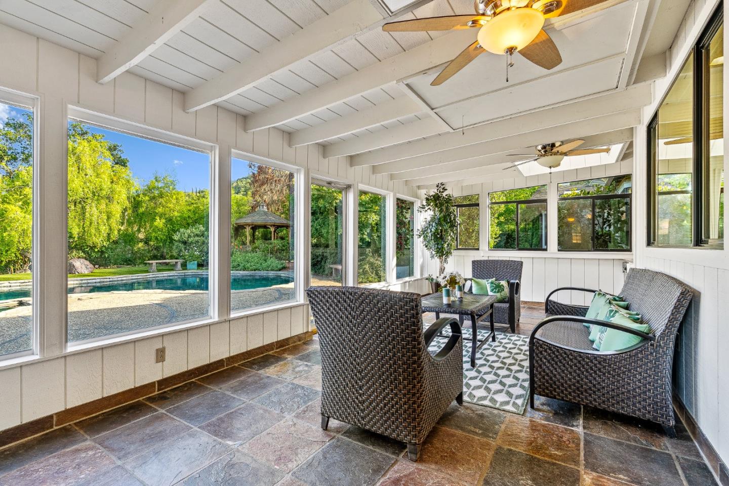 Detail Gallery Image 21 of 79 For 19535 Almaden Rd, San Jose,  CA 95120 - 4 Beds | 2/1 Baths