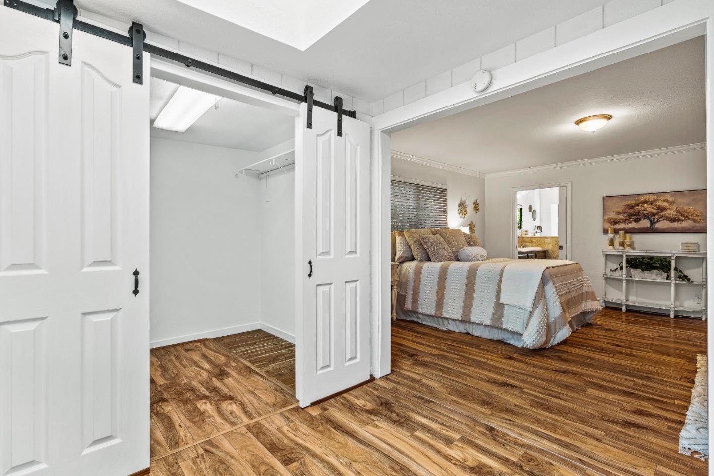 Detail Gallery Image 33 of 79 For 19535 Almaden Rd, San Jose,  CA 95120 - 4 Beds | 2/1 Baths