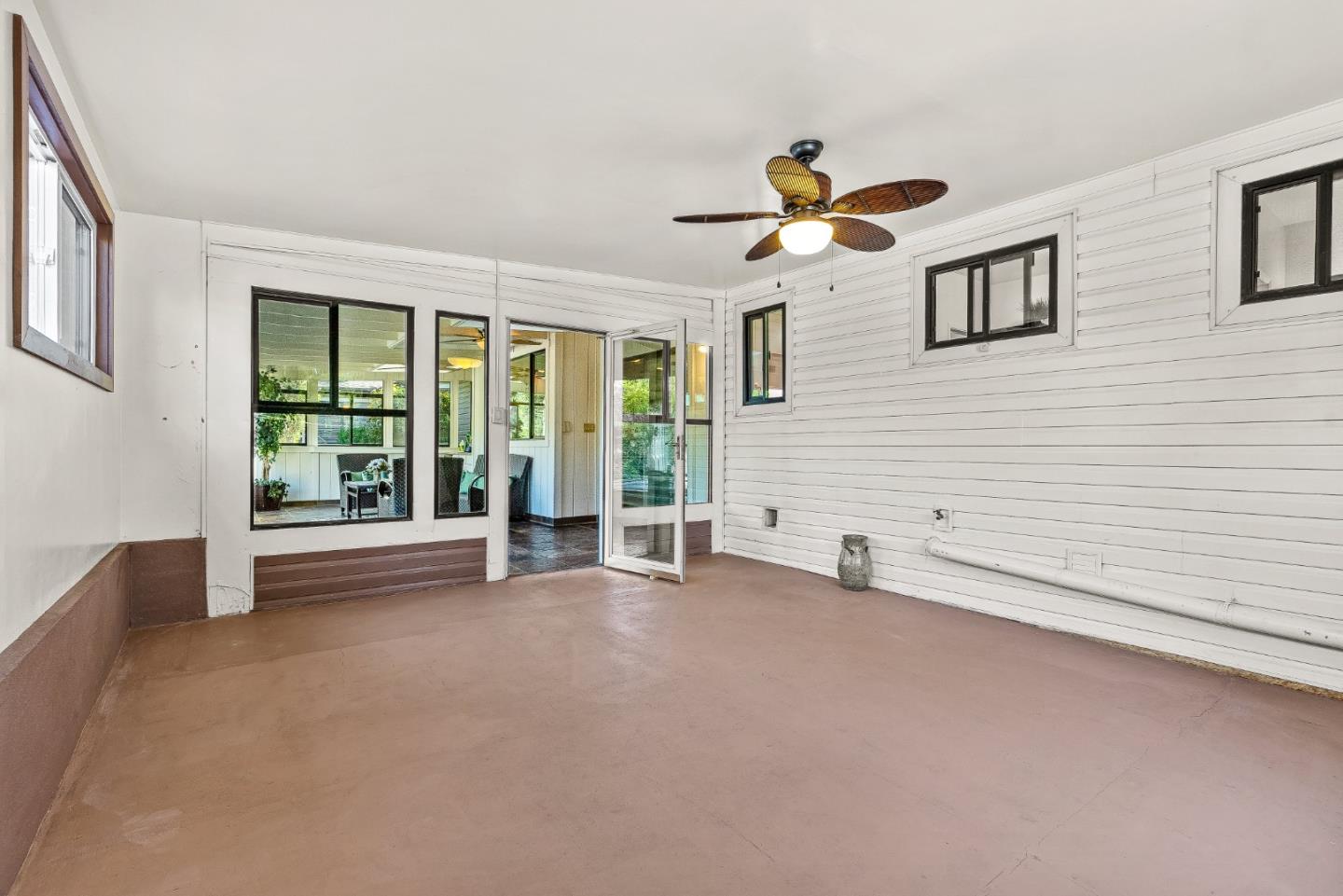 Detail Gallery Image 34 of 79 For 19535 Almaden Rd, San Jose,  CA 95120 - 4 Beds | 2/1 Baths