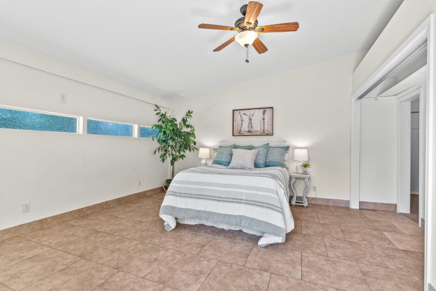 Detail Gallery Image 38 of 79 For 19535 Almaden Rd, San Jose,  CA 95120 - 4 Beds | 2/1 Baths