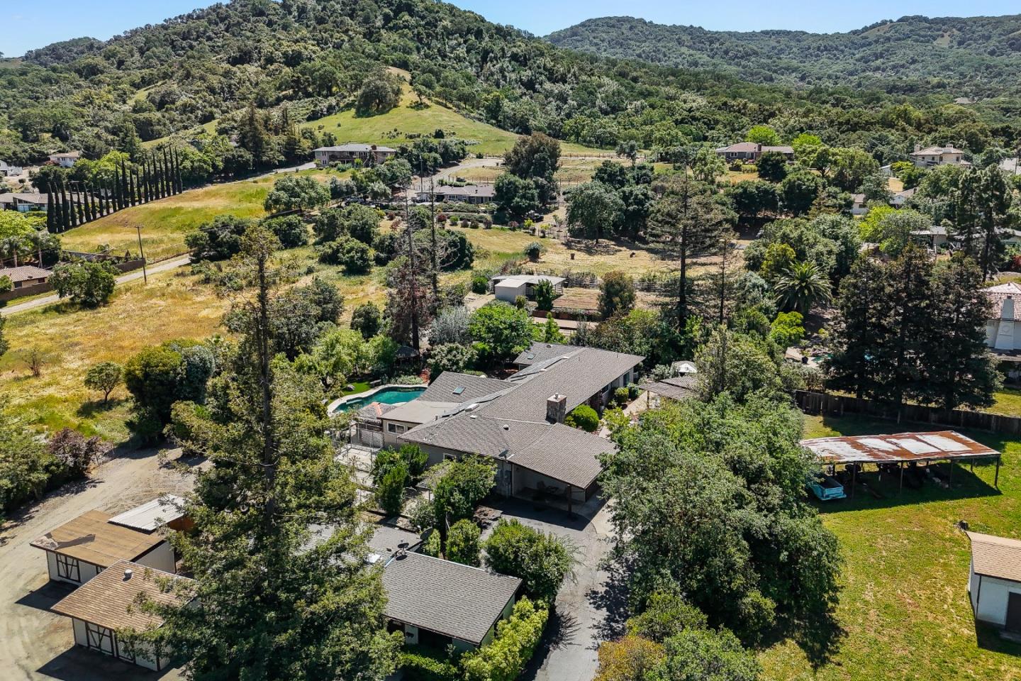 Detail Gallery Image 63 of 79 For 19535 Almaden Rd, San Jose,  CA 95120 - 4 Beds | 2/1 Baths
