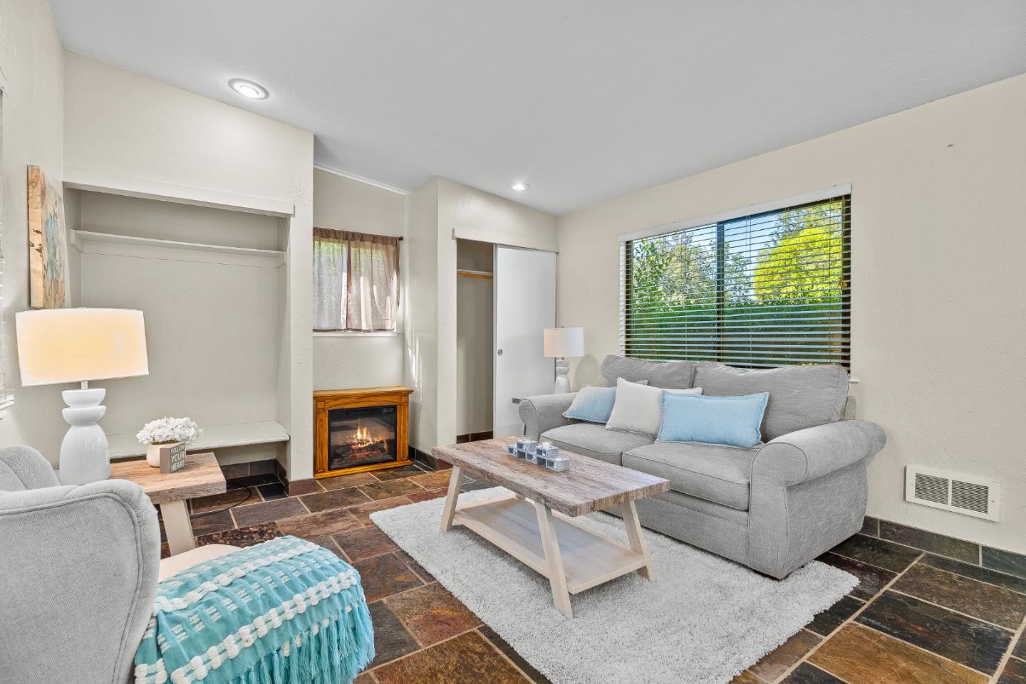 Detail Gallery Image 71 of 79 For 19535 Almaden Rd, San Jose,  CA 95120 - 4 Beds | 2/1 Baths