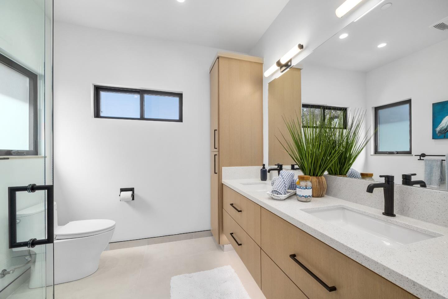 Detail Gallery Image 23 of 36 For 461 6th Ave, Santa Cruz,  CA 95062 - 3 Beds | 2 Baths