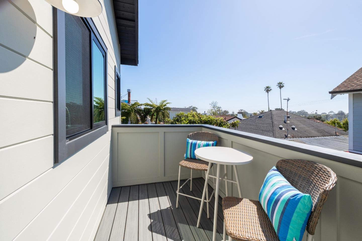 Detail Gallery Image 25 of 36 For 461 6th Ave, Santa Cruz,  CA 95062 - 3 Beds | 2 Baths