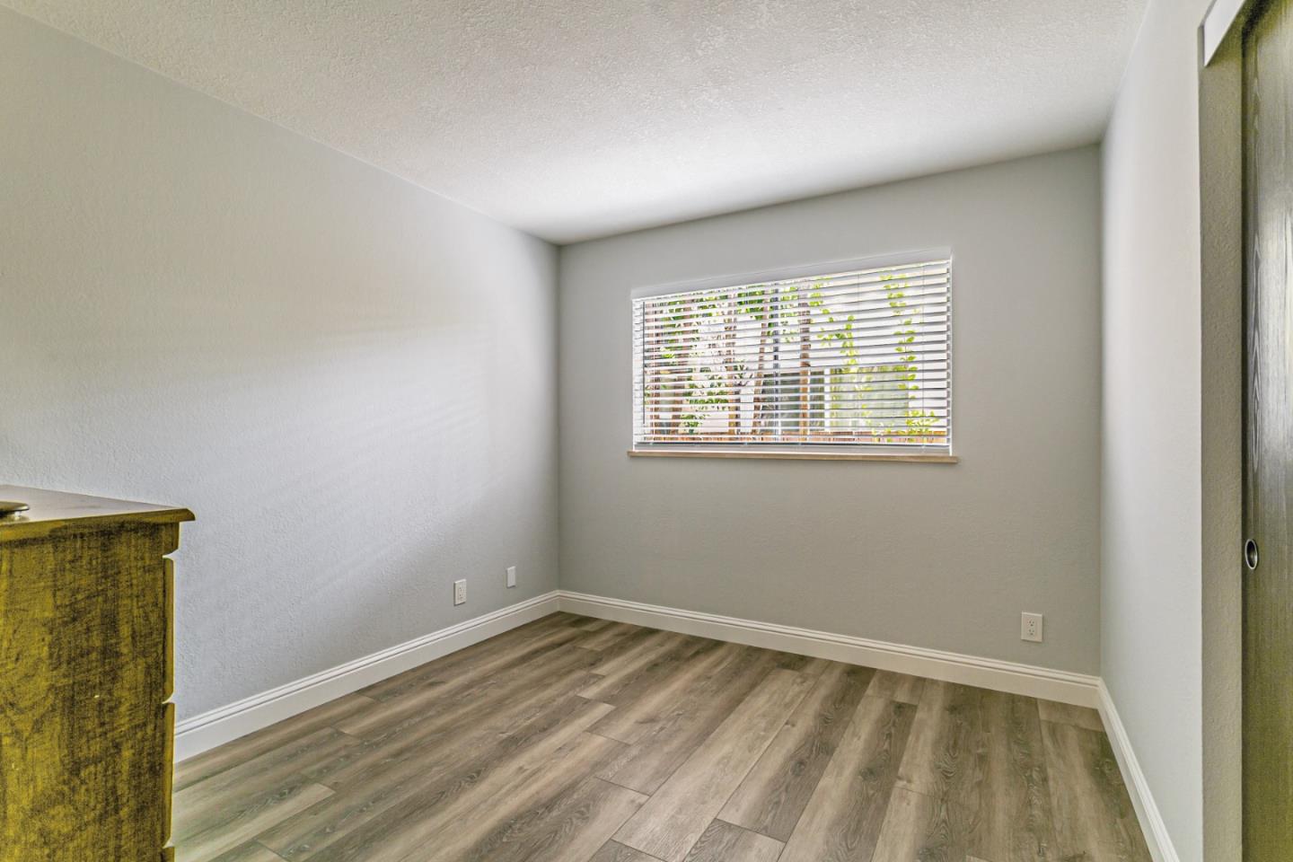 Detail Gallery Image 17 of 26 For 970 Ortega Cir, Gilroy,  CA 95020 - 4 Beds | 2 Baths