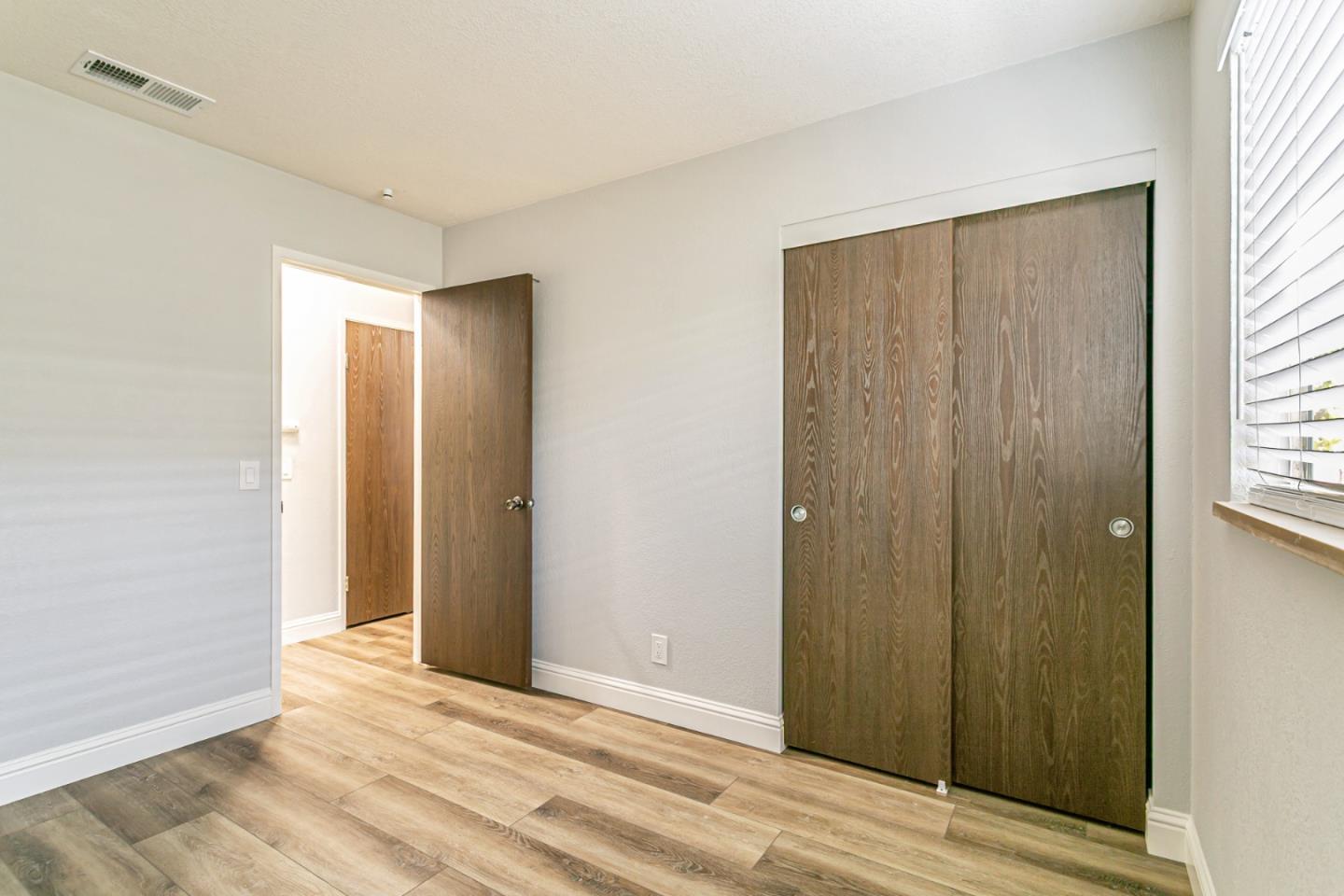 Detail Gallery Image 19 of 26 For 970 Ortega Cir, Gilroy,  CA 95020 - 4 Beds | 2 Baths