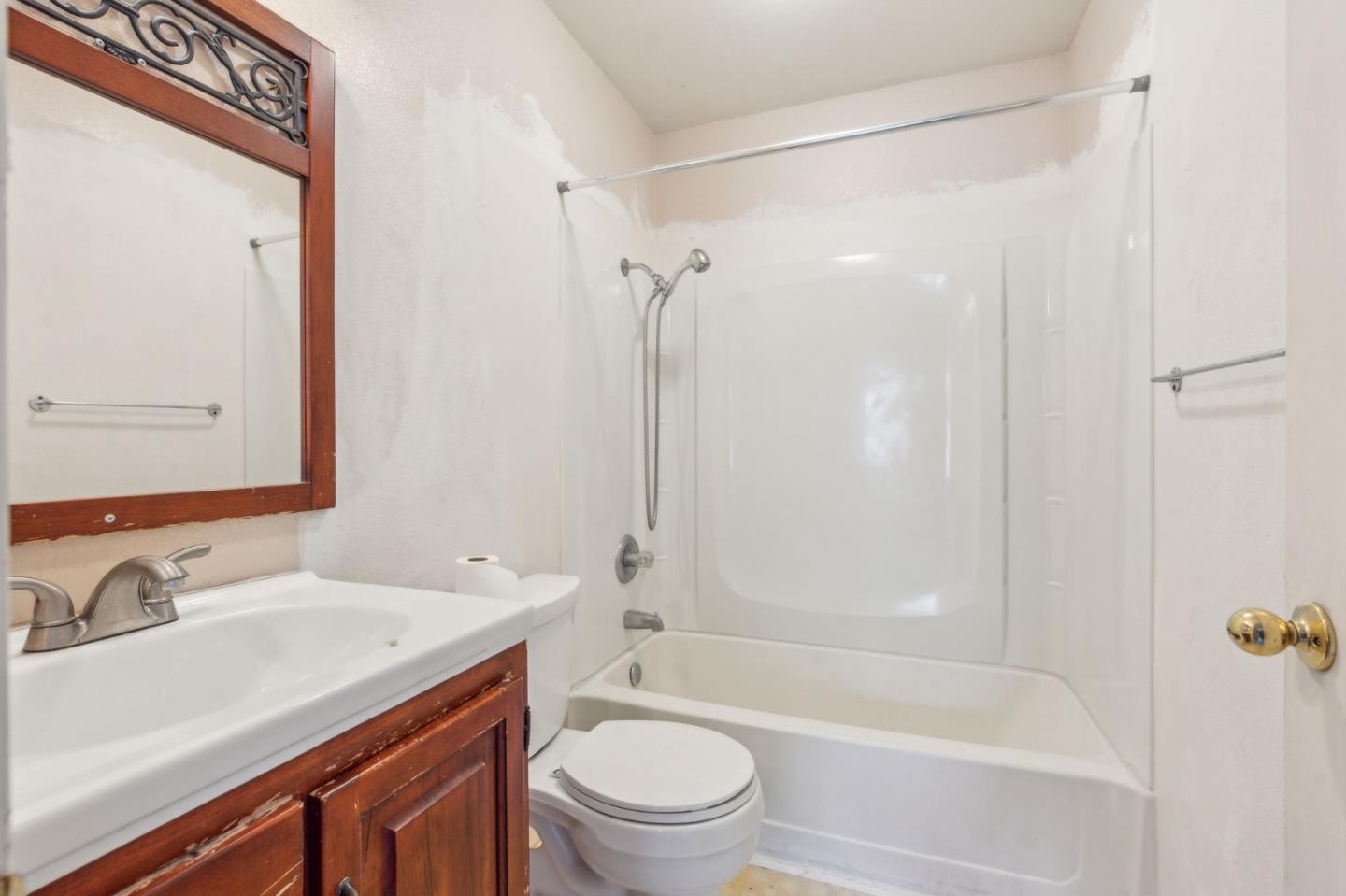 Detail Gallery Image 20 of 30 For 1780 Decarli St, Stockton,  CA 95206 - 4 Beds | 2/1 Baths